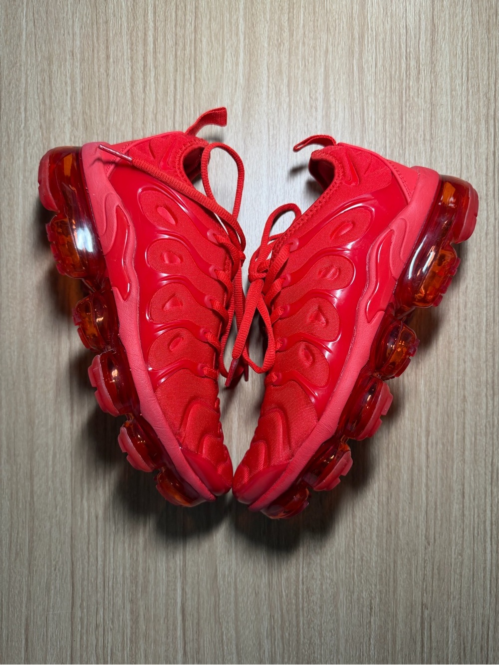 Nike Vapor Max Plus Triple Red